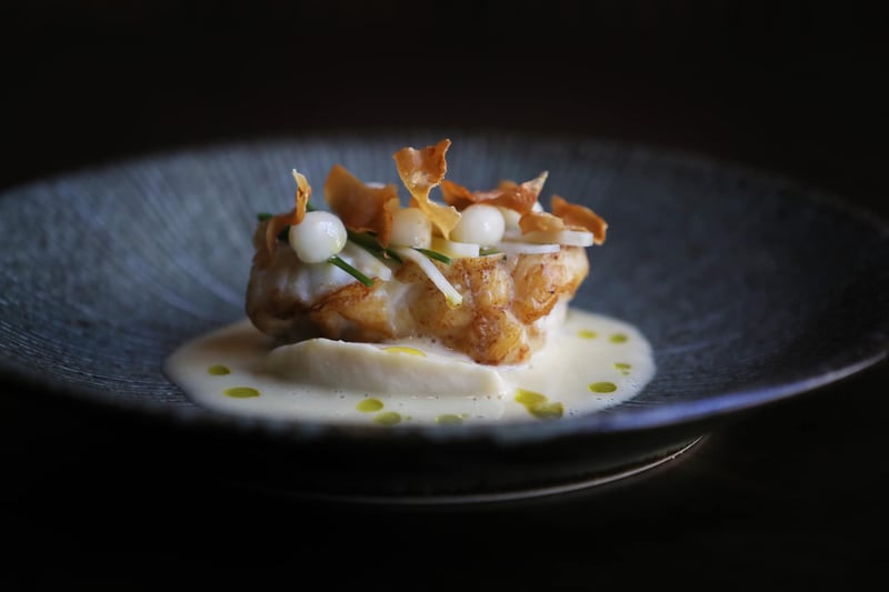 Rating: Good. “Sustainably sourced fish, meat from heritage breeds and wild Scottish game all receive due care and attention on the seasonally rich menu: Hebridean squid is joined by celeriac and sparassis (cauliflower fungus); red deer keeps company with spruce, egg yolk and smoked crumb.”