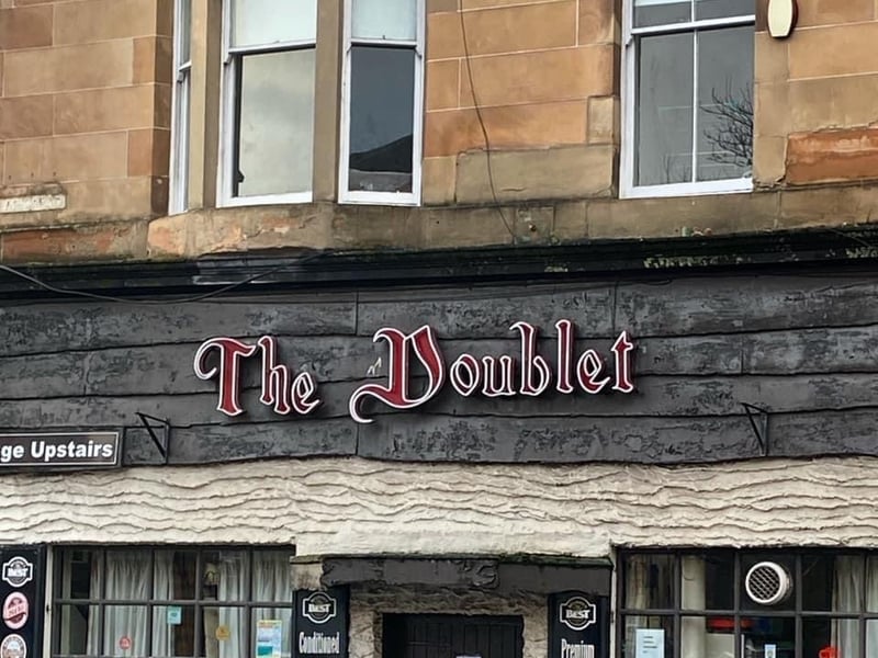 The traditional West End pub has been serving the people of Glasgow since 1962 and remains popular to this day with a great selection of ales. 