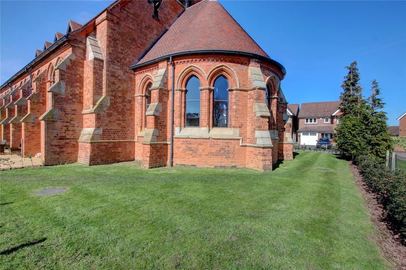 The chapel was converted into five flats in 2020.