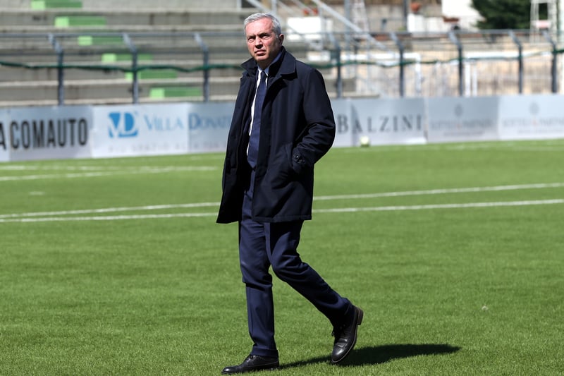 Sandro Mencucci was previously CEO at ACF Fiorentina for 17 years before joining the Leeds United board. Mencucci gained a respected reputation after helping Fiorentina return to success after dropping to the bottom of Italy’s fourth tier.