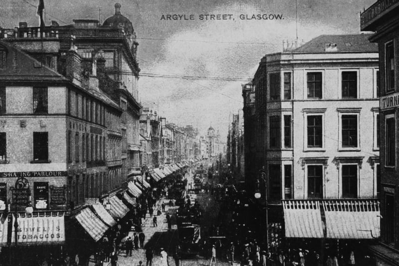 A view down Argyle Street circa 1900. 
