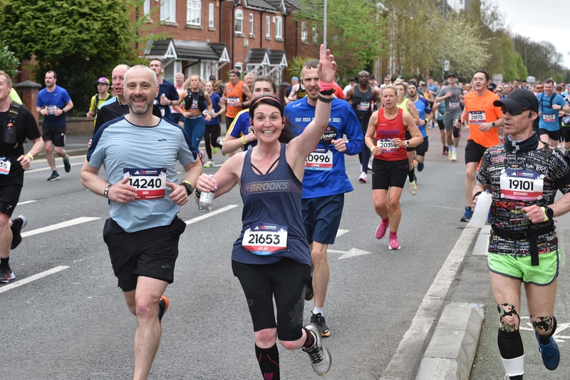 Runners in celebratory mood in Manchester Marathon 2023
All photos by David Hurst