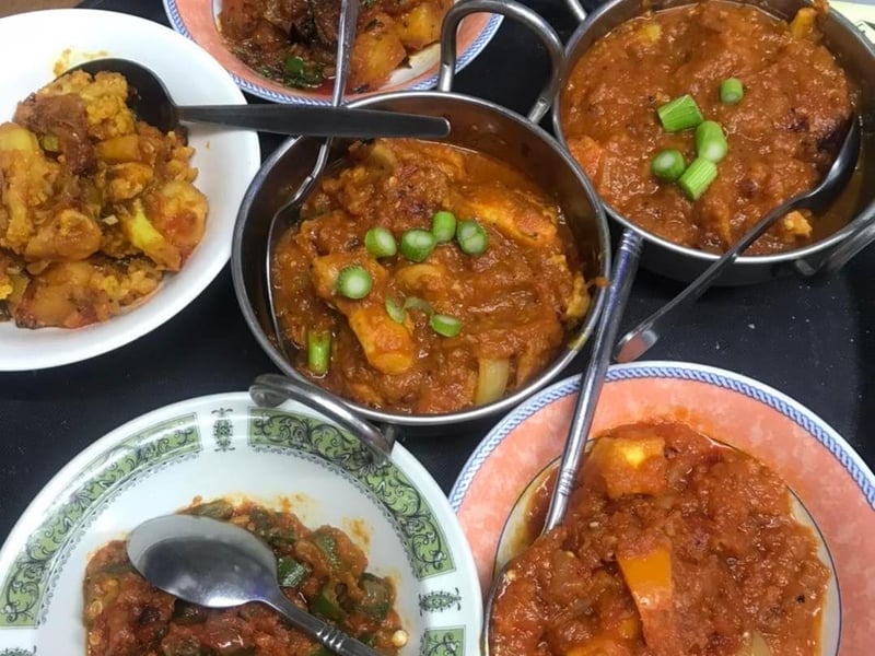 The restaurant on Cambridge Street serves a number of vegeterian dishes which come highly recommended by customers.