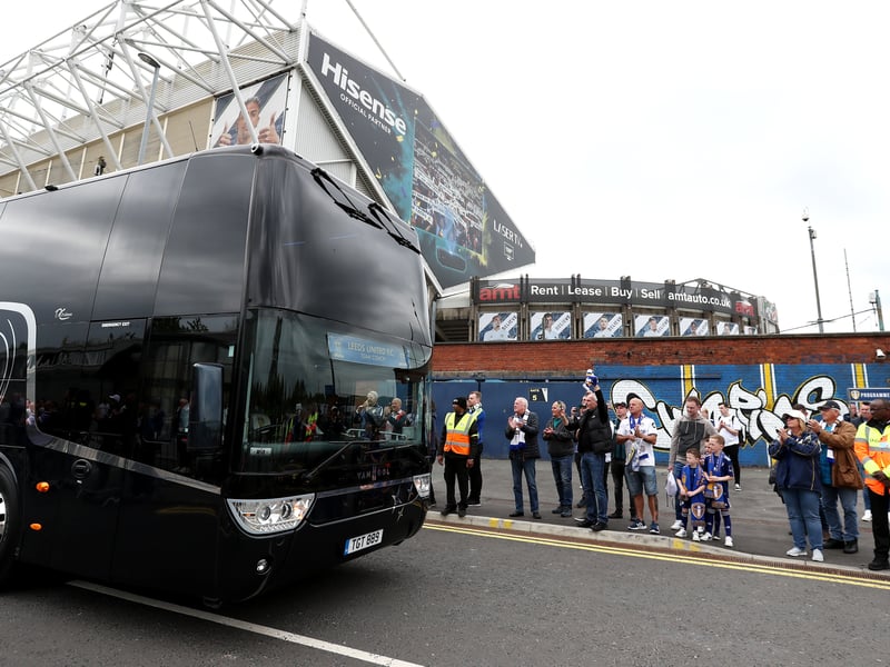 There’s always time to welcome the Leeds United players to Elland Road, and jeer the coach of the opposition.