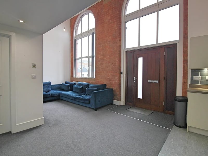 Two-bed apartment, Leicester, £199,950