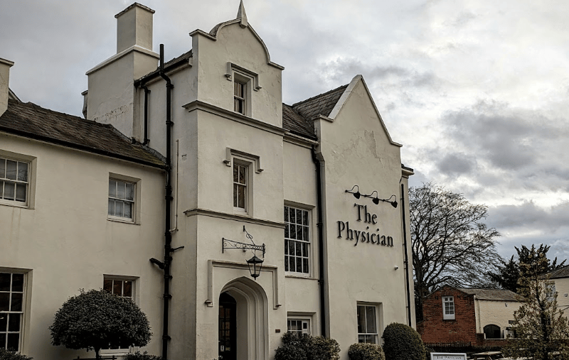 The Physician in Edgbaston has plenty of drinking and dining space, super drinks and interesting food. It also has a rip-roaring fire to enjoy