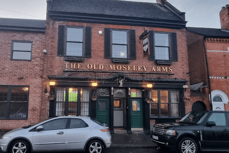 The Good Pub Guide is impressed with teh five well kept ales served at this says red-brick Victorian pub tucked away out of town and mentions how its handy for the cricket at Edgbaston and also gives a nod to the authentic Indian food and outdoor seating.