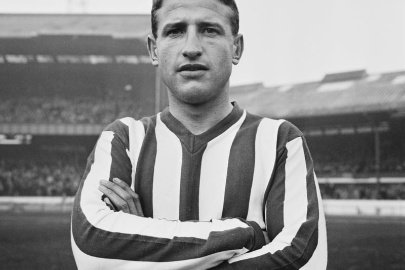Born in Small Heath, summers was a football player with West Bromwich Albion, Sheffield United, Hull City and Walsall