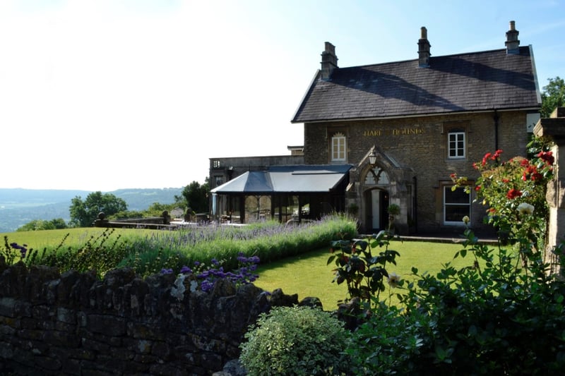 High up on Lansdown Hill, this popular gastropub has a large garden and picture-perfect countryside views overlooking the Charlcombe Valley and Solsbury Hill.