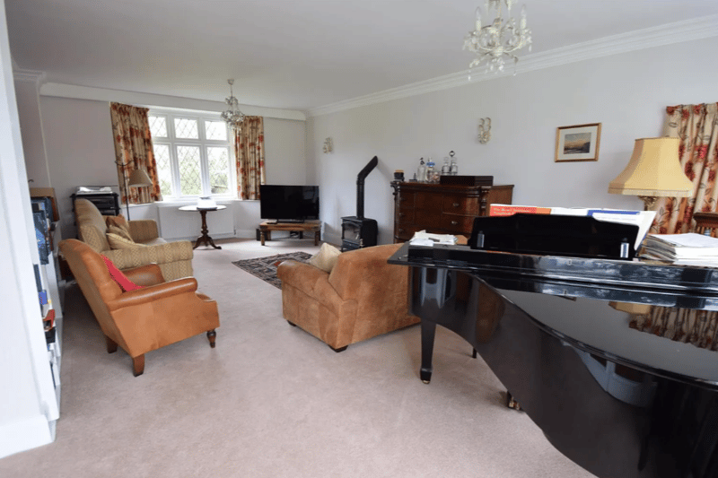 With a lot of space left, a piano can also comfortably fit in the room
