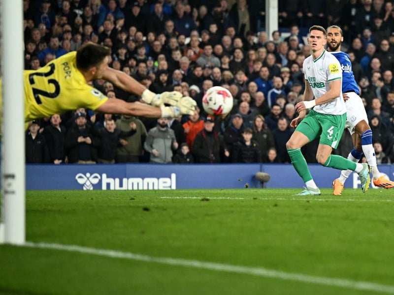 Made a couple of straight forward saves in the first half before denying Calvert-Lewin with a good stop early in the second. Will be disappointed to have conceded from a corner.