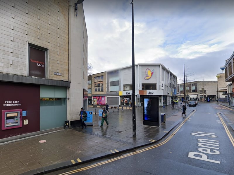 Pen Street in Broadmead is named after the founder of Pennsylvania, William Penn. He lived in Bristol and played a role in building this street as well as Hollister Street and Philadelphia Street.