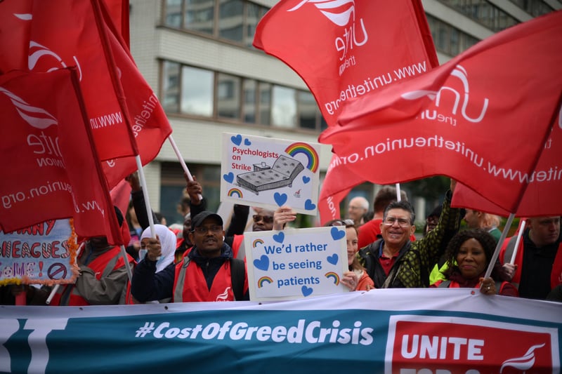 At St Thomas’ Hospital, Royal College of Nursing and Unite members were on strike. (Photo by Daniel LEAL / AFP via Getty Images)