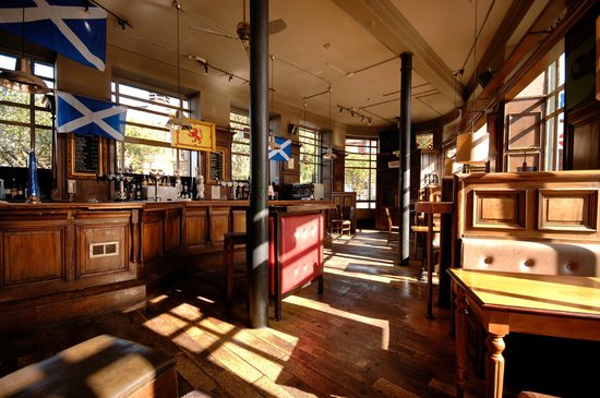 The Granary is a classic Shawlands pub with lovely light-wooden interiors - the perfect environment to watch Scotland chuck some Rugby balls around.