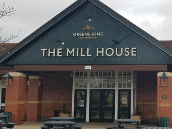 Located behind a small retail park, the Mill House pub and family restaurant has a large outdoor area but also a Wacky Warehouse play space for the kids inside.