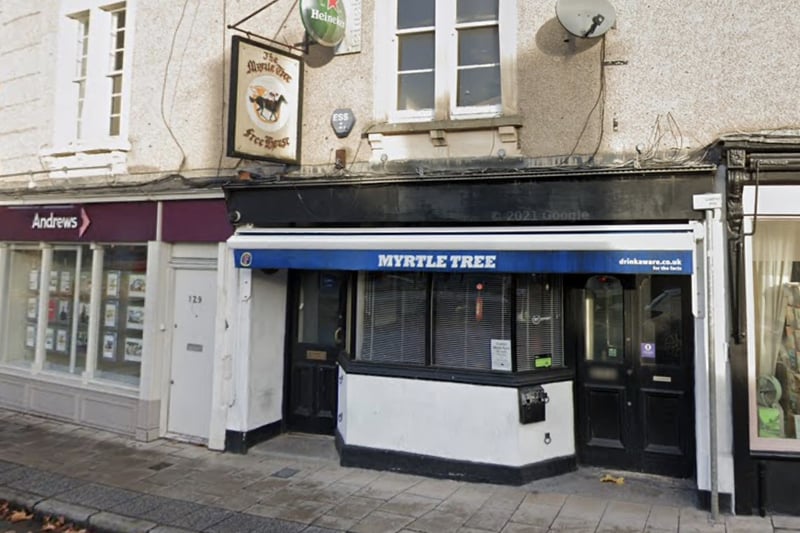 Easy to miss despite being on the busy roundabout at the bottom of Jacob’s Wells Road, The Myrtle Tree is well known for its range of beers, but also for its love of televised horse racing. 127 St George’s Road, Hotwells