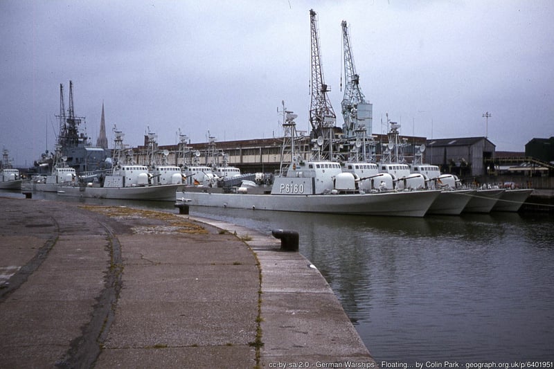 German warships in the floating harbour, July 12, 1977. Does anybody know the event? Photo by Colin Park