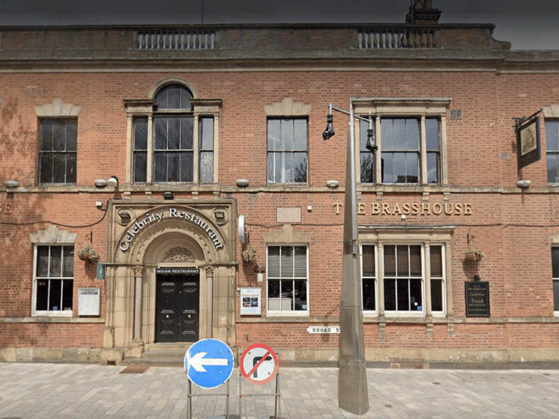 Broad Street brewery The Brasshouse is renowned as being one of Birmingham’s best traditional pubs. The pubs has a great atmosphere and does a cracking Sunday roast