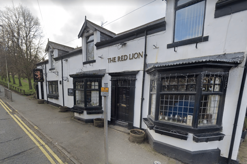 The Red Lion, on Redcar Terrace in West Boldon, has a 4.5 star rating from 699 reviews.