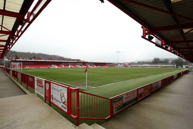 Average attendance: 2,988