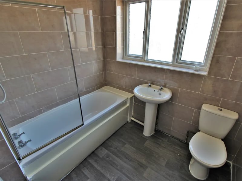 Family bathroom