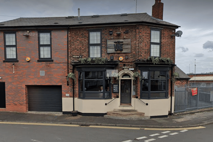 The Indian Grill and Curry Pub in West Bromwich is just a five minute journey to the Hawthorns. It’s a popular venue for Albion fans