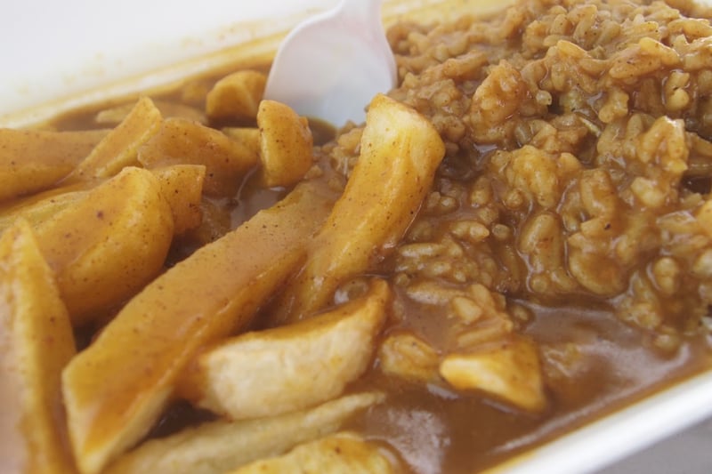 Arf n arf - chips, rice (boiled or fried) with curry sauce. Boss!