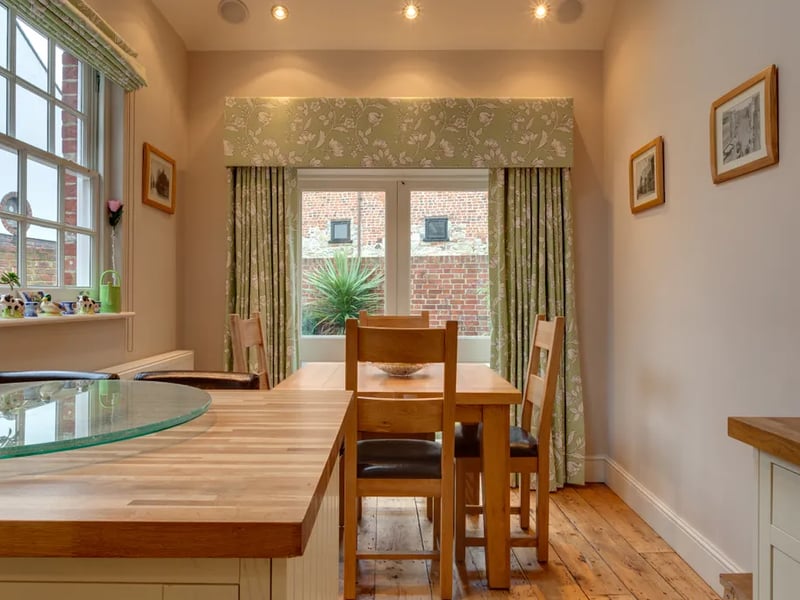 Dining area in the kitchen
