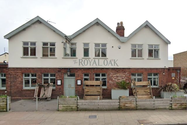 Formerly the John Cabot, the family-friendly Royal Oak is well known for its Sunday roasts and also the large, enclosed beer garden for kids and grown-ups alike.