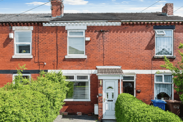 2 bed terraced house- £895 per month