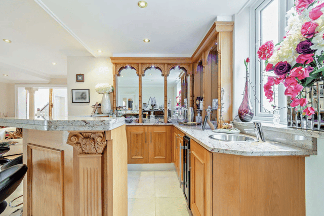 A second kitchen has more of a classic design