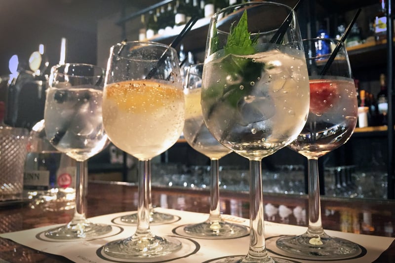 Gin71 have two bars in Glasgow with one being found in the Merchant City and original being on Renfield Street. They have a selection of 71 gins which can be made into delicious cocktails such as
their French 71. 
