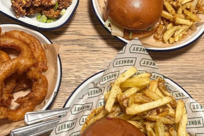 ⭐ Honest Burgers has a 4.4  rating on Google Reviews from 669 reviews and was handed five stars by the Food Standards Agency in December 2019. 📝 Hamburger restaurant less than a five minute walk from Liverpool Central train station. 💬 One reviewer said: “Great, friendly service and food cooked to order, but no delay.”