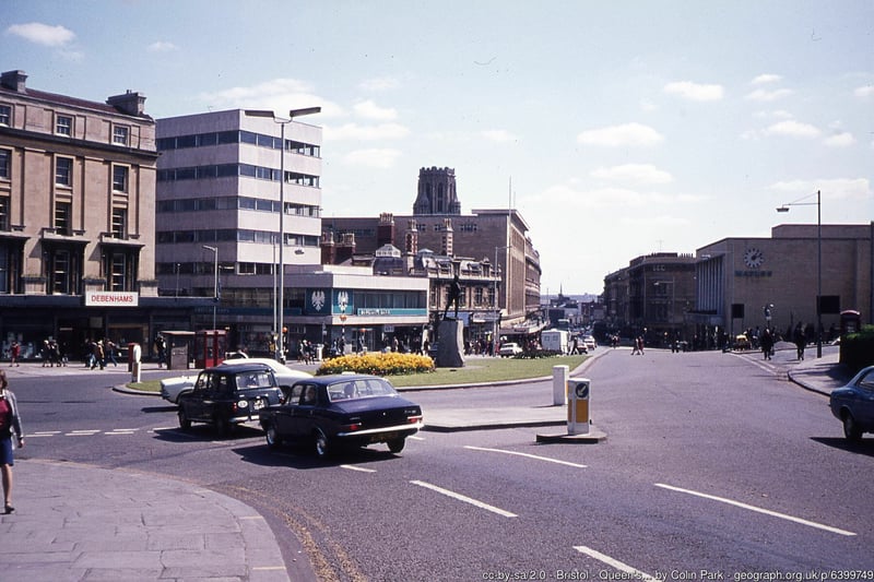 Queens Road roundabout in April 1976, with Debenhams on the site now occupied by Bristol University study centre Beacon House.