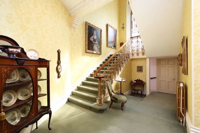 The property advertisement on Zoopla reads: “[The home’s] entrance, hall and stairs are reminiscent of a small stately home or national trust property and are certainly impressive with the stained-glass window drawing the eye and filling the hall with natural light.”