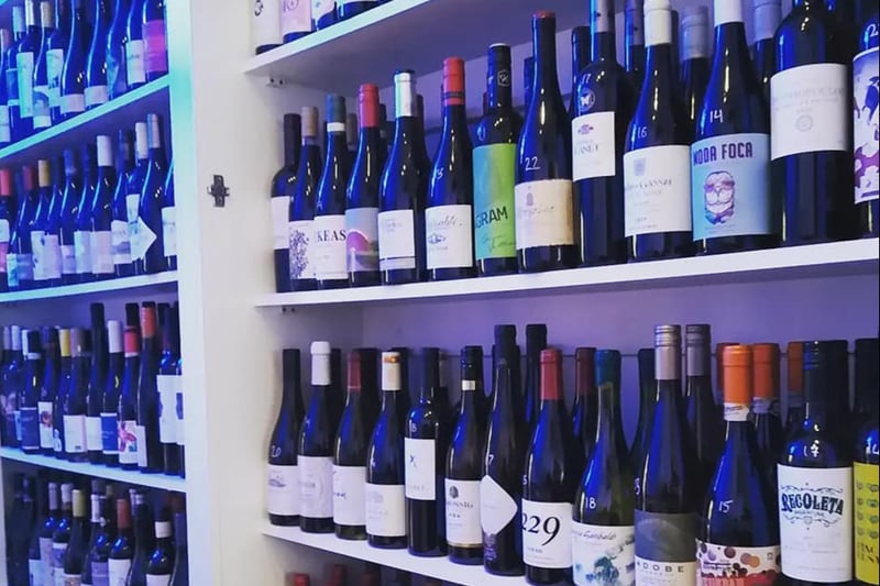 Another one of our Southside spots is Marchtown which can be found in the heart of Strathbungo. They stock an ever-changing selection of over 500 bottles of wine which are carefully selected by their Head of Wine and team. 