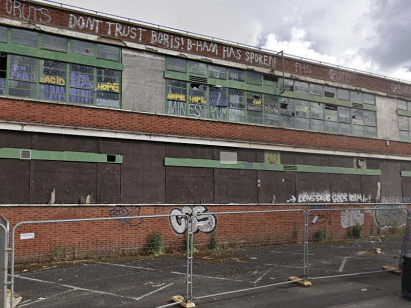 The Argyle Works in Digbeth is a disused factory floor building. The inside of the factory is huge with much of it now covered in graffiti