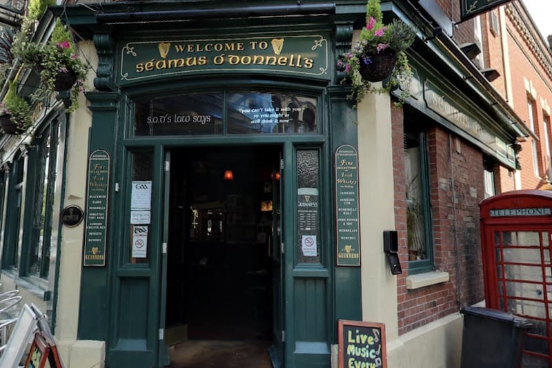 It may be small but Seamus O’Donnell’s certainly makes up for it in terms of atmosphere. A genuine Irish pub with a range of whiskies, the Guinness is arguably the best in Bristol.