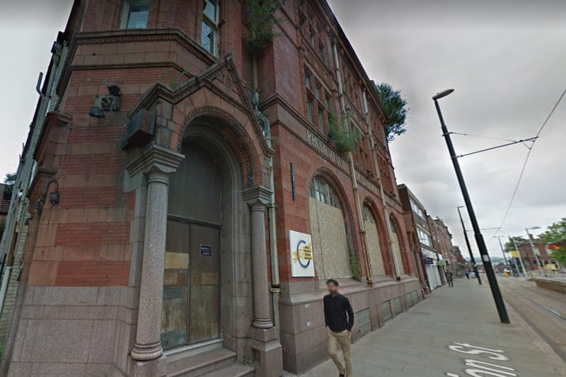 The Prudential Assurance Building, or ‘the Pru” as its known locally, has been abandoned for over a decade. In 2020, it was put on the Victorian Society’s list of most endangered buildings. Oldham council now plans to turn it into a “business incubation hub.” Photo: Google Maps
