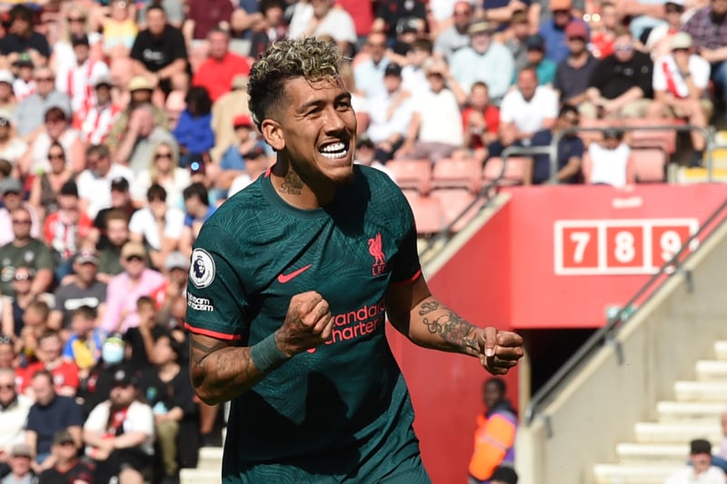 The Brazilian gave the fans a beautiful goal in his final game for the club and enjoyed a brilliant reception as he was subbed off in the 57th minute.
