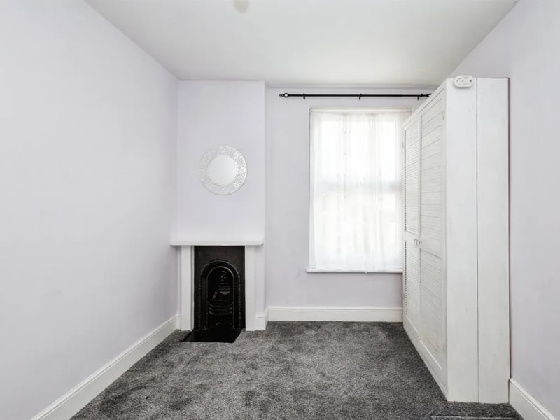 Second bedroom