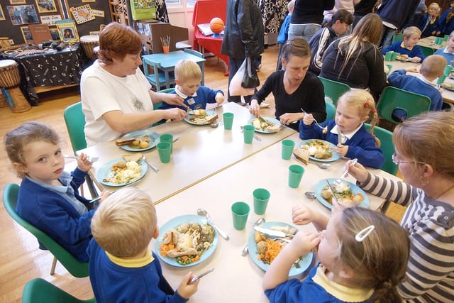 Parents had lunch with their children during this great session at Parkside Infants in 2006.