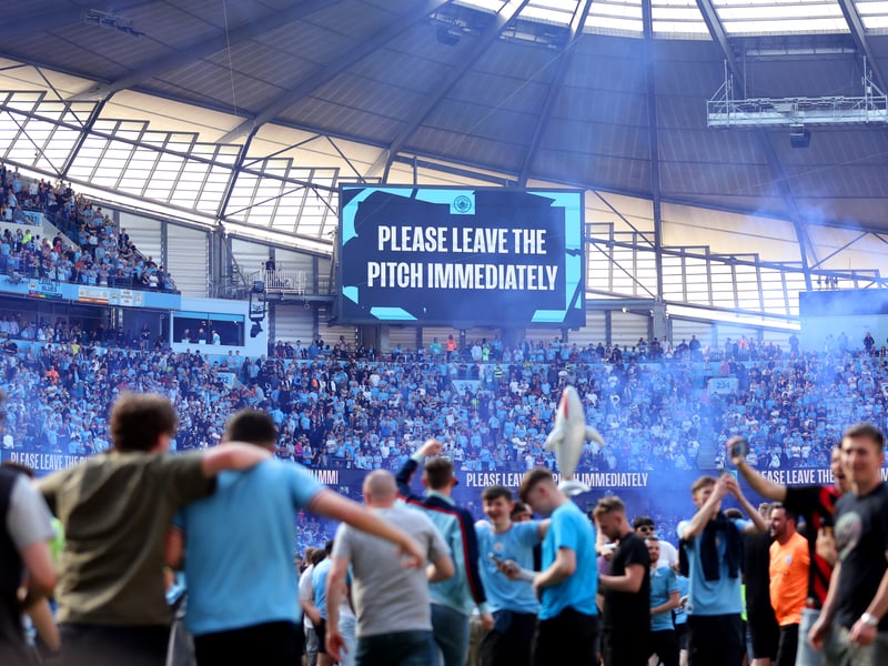 Average attendance: 52,568