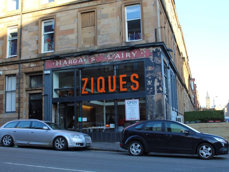 With plenty of outdoor seating space, it’s a great stop to make in Partick, and well worth adding to your checklist for things to do in Glasgow with terrific food and drink on offer.