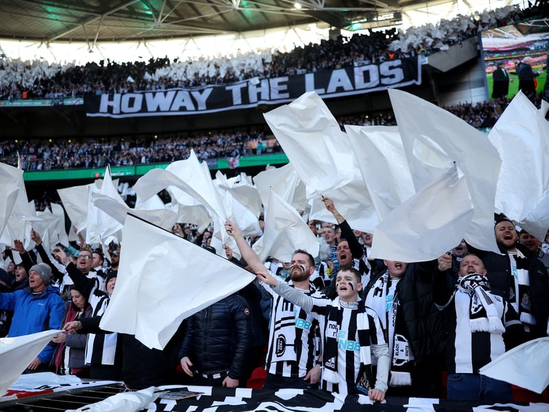 Average attendance: 52,438