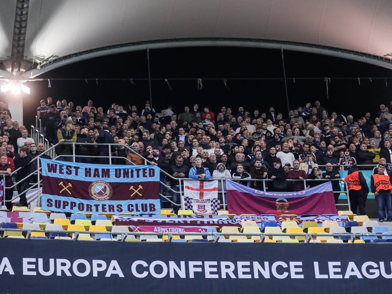 Average attendance: 51,000