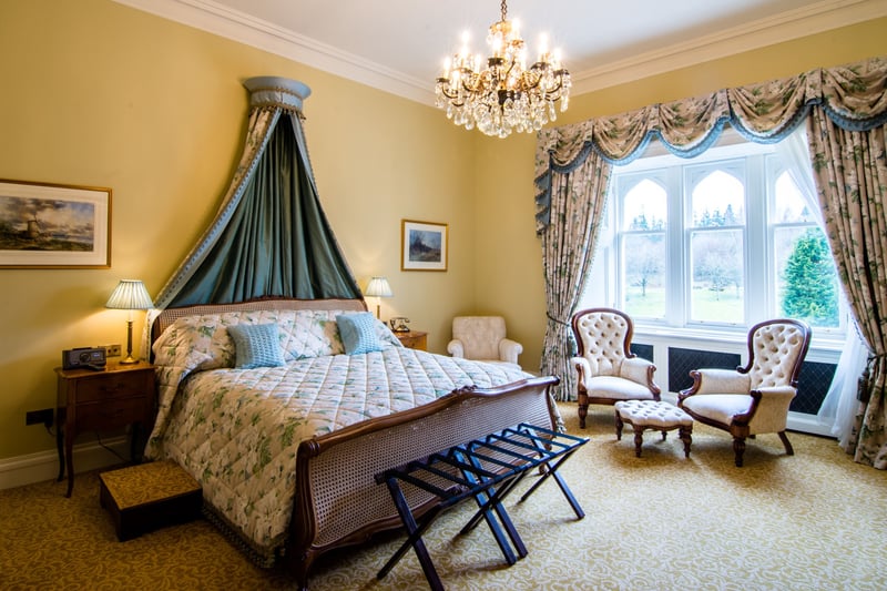 Crossbasket Castle features nine en-suite bedrooms each decorated in a classical style. 
