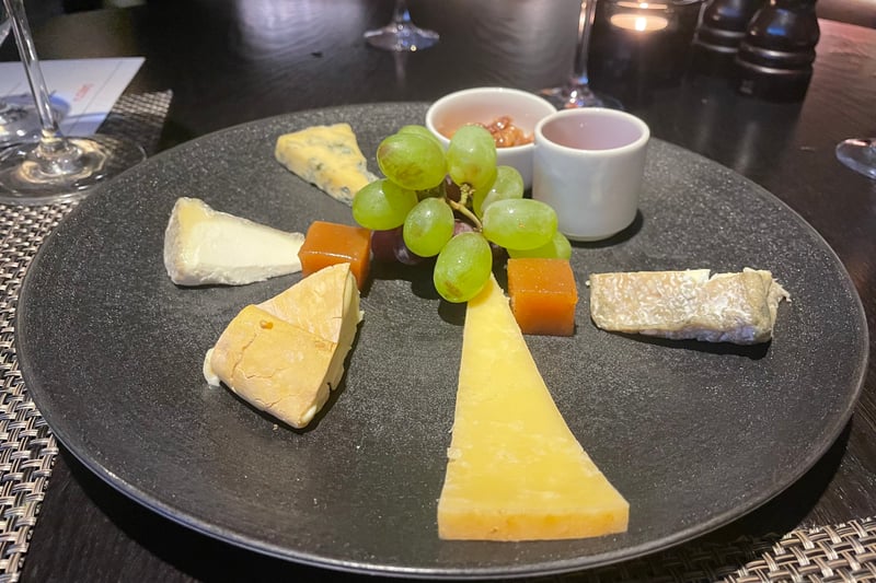 The cheese board is complimented with three delicious ports that work with the deep flavours of the cheeses. The cheeses are also served with oatcakes and chutney. 