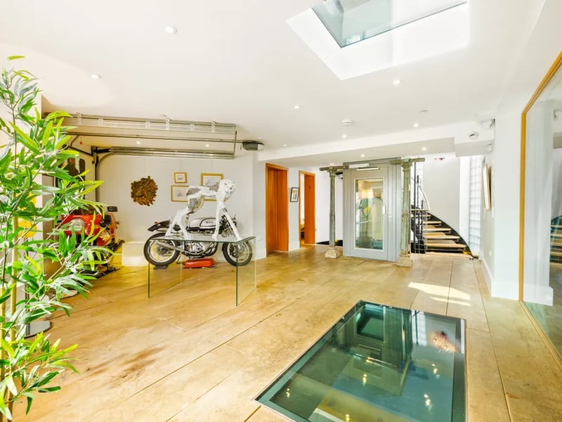 This property contains 4145 sq ft of accommodation