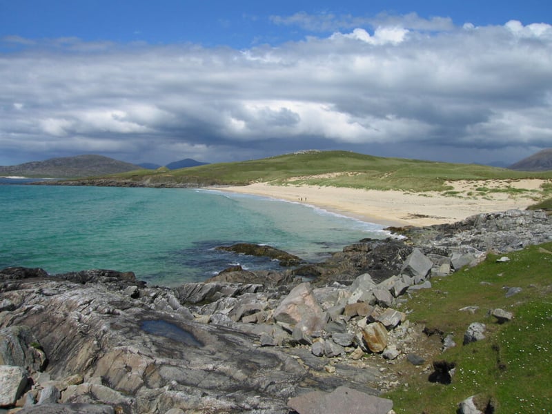 On the Isle of Harris visitors flock to the famous Luskentyre Beach for its white sands and aquamarine waters. However, just around the corner you can find Horgabost Beach which boasts attractions of its own including rock pools (all while enjoying less tourist presence.)